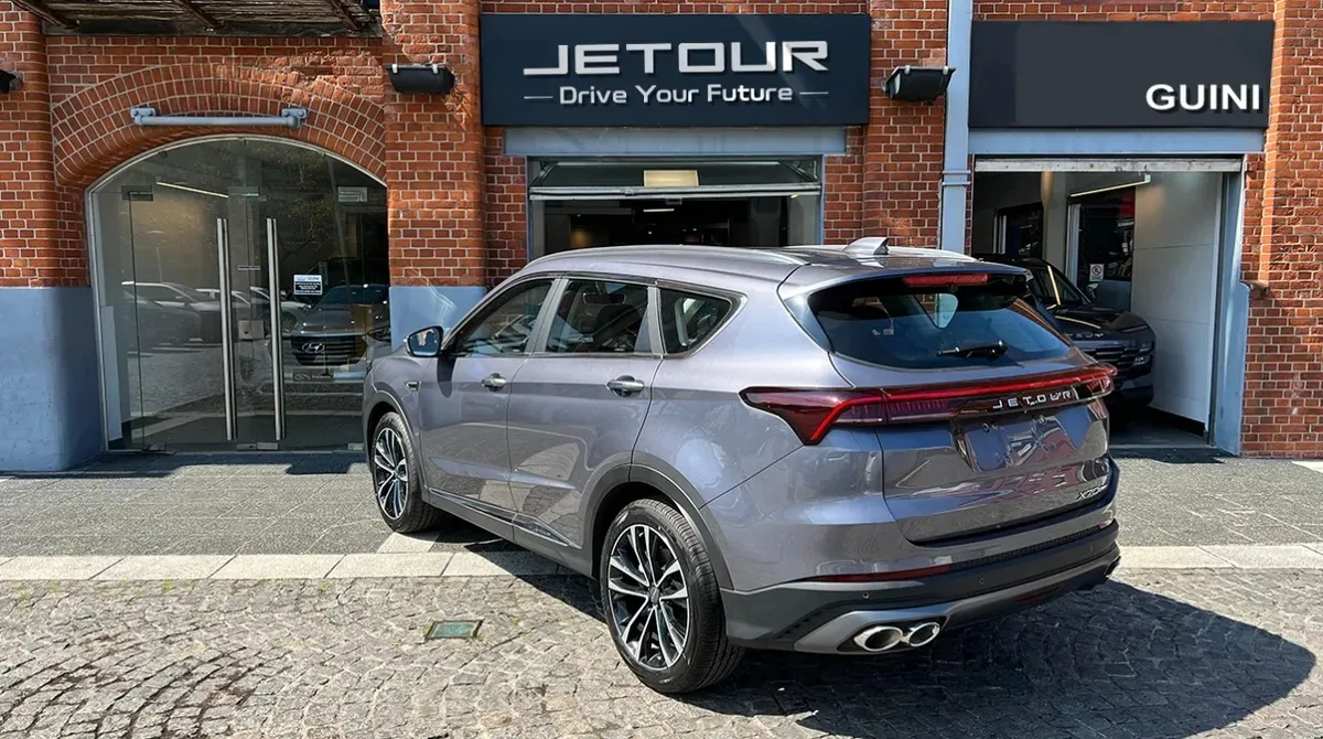 Mira esta publicación de Jetour X70 2025 en Motordil