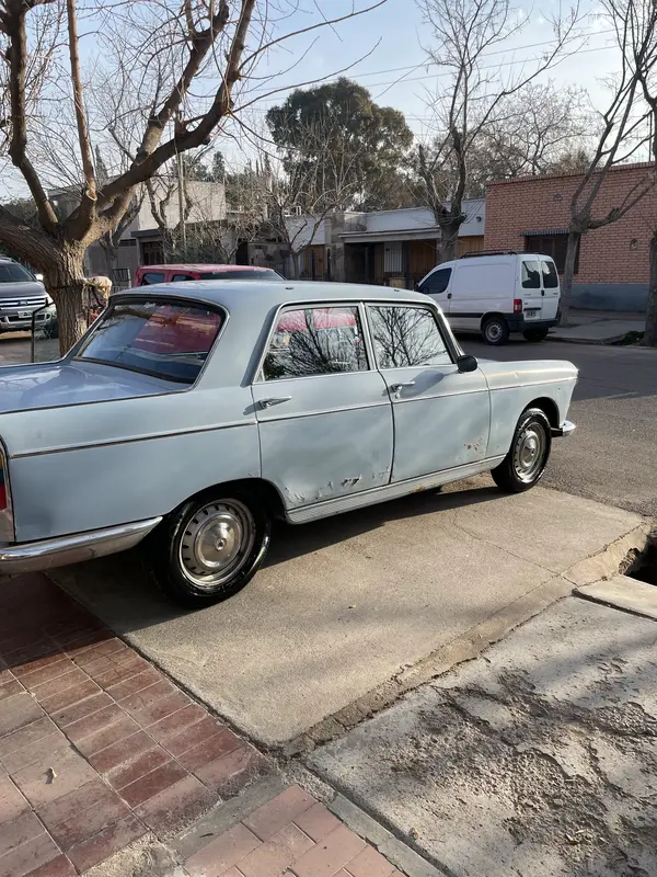 Mira esta publicación de Peugeot 404 1973 en Motordil