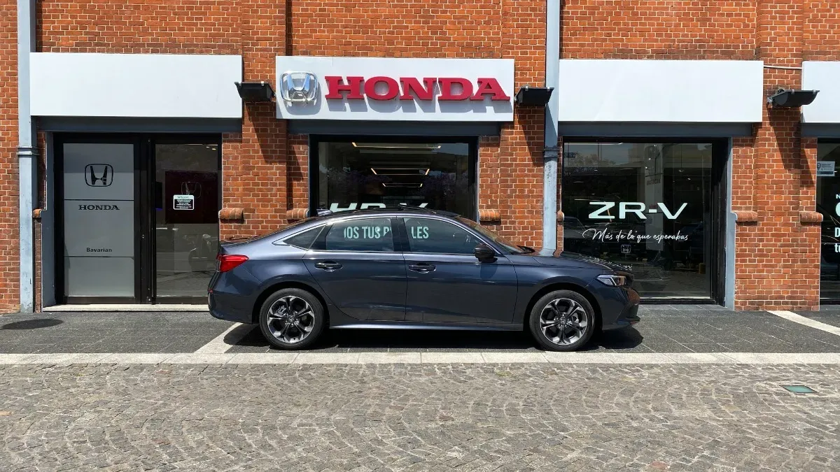 Mira esta publicación de Honda Civic 2024 en Motordil