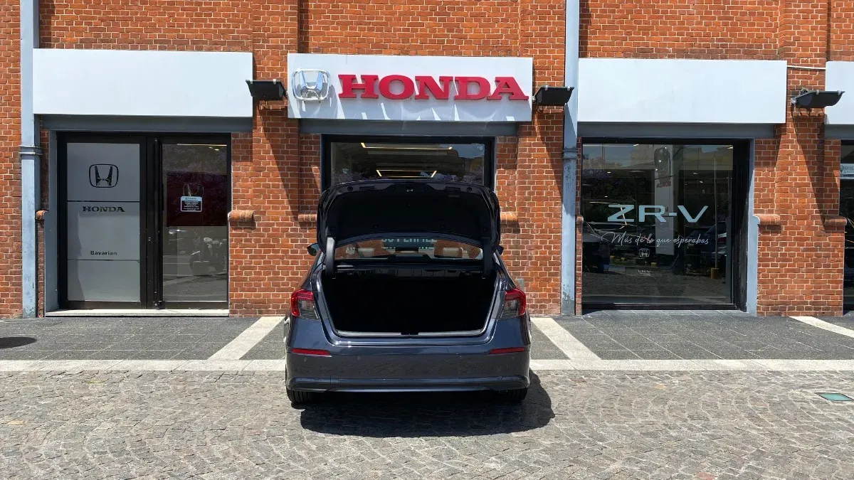 Mira esta publicación de Honda Civic 2024 en Motordil