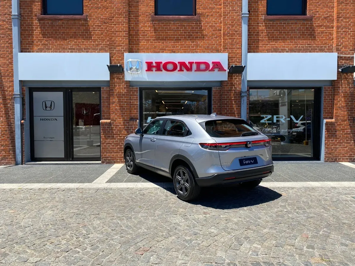 Mira esta publicación de Honda HRV 2025 en Motordil