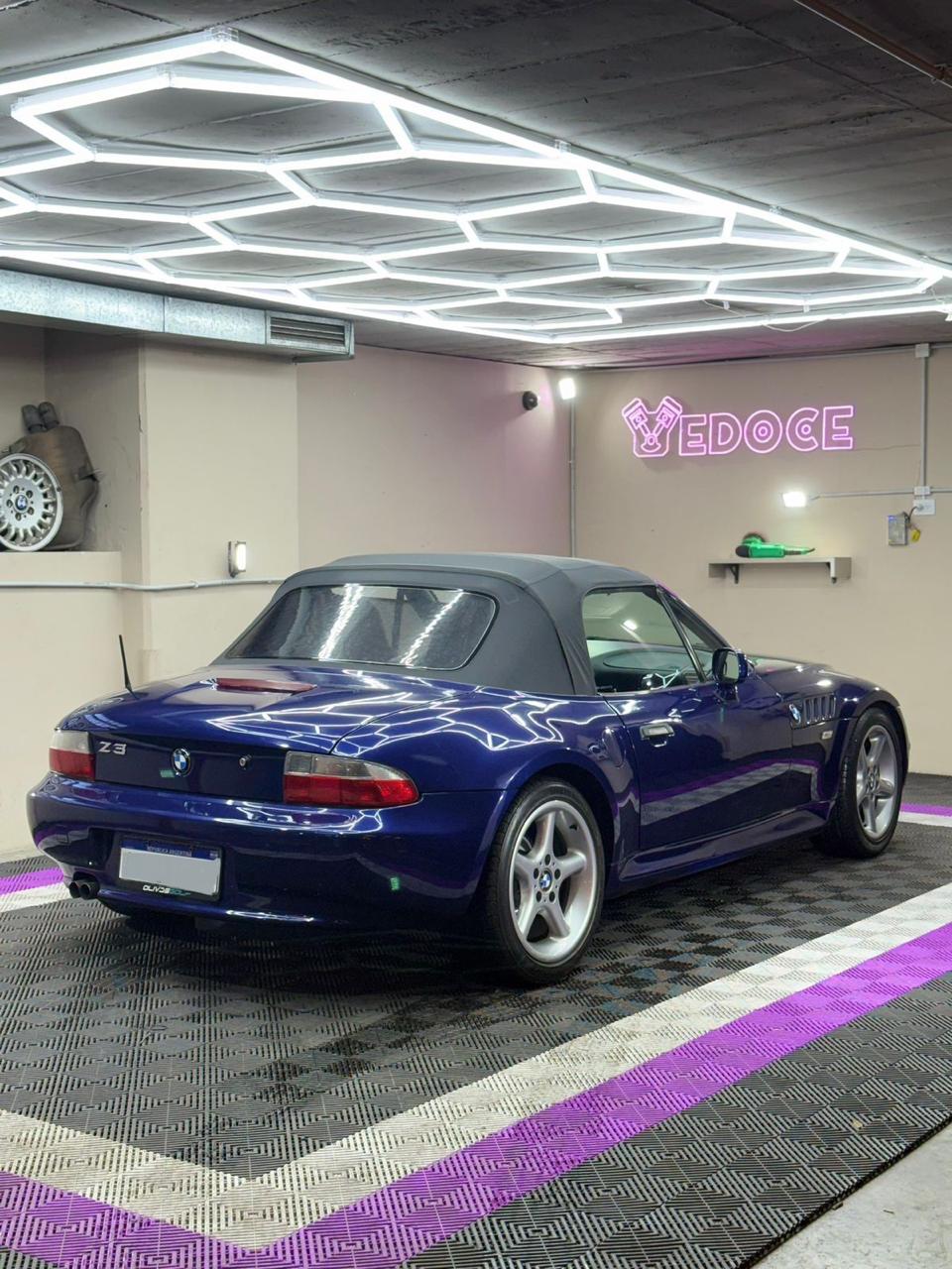 Mira esta publicación de BMW Z3 1998 en Motordil