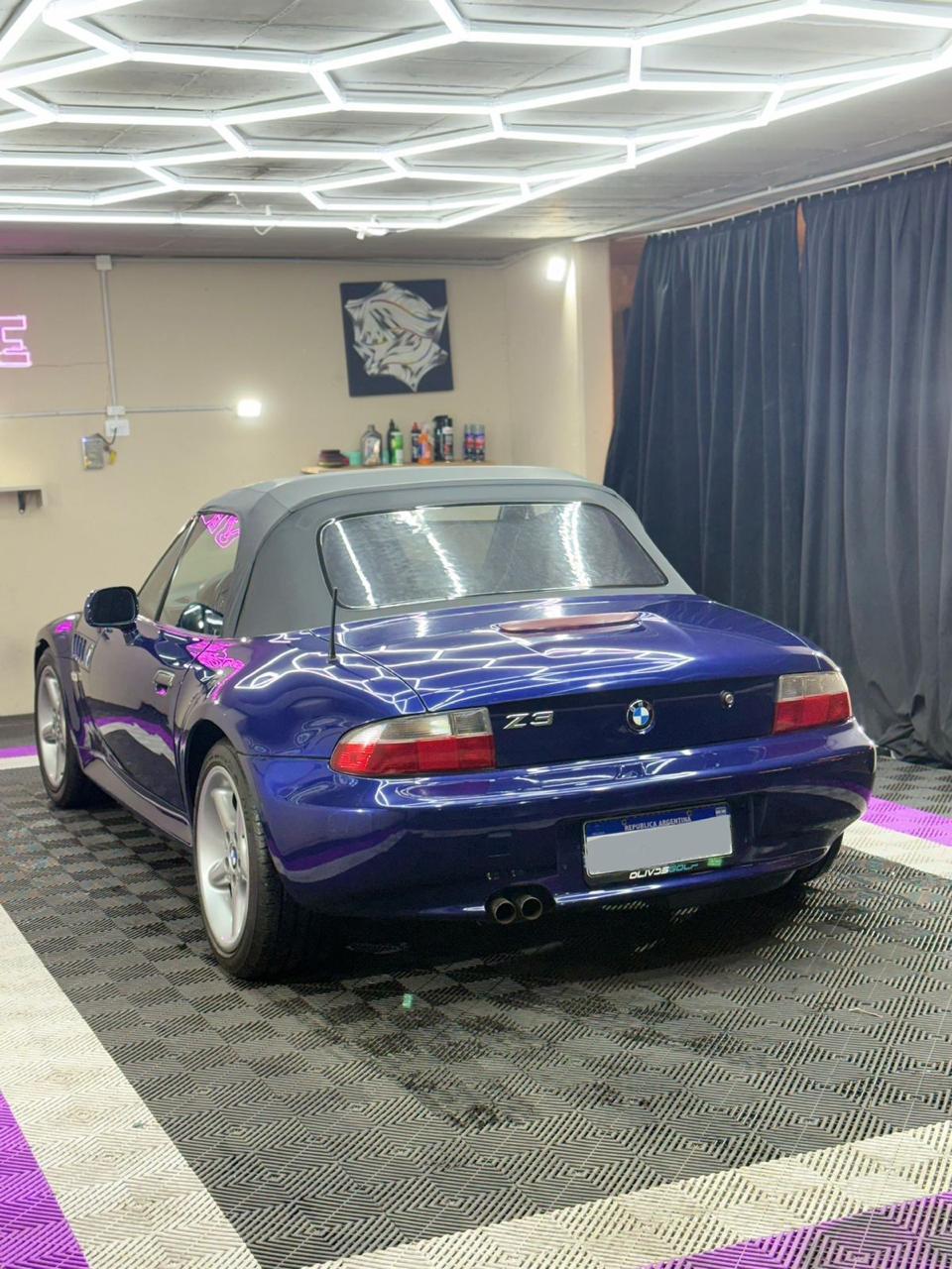Mira esta publicación de BMW Z3 1998 en Motordil