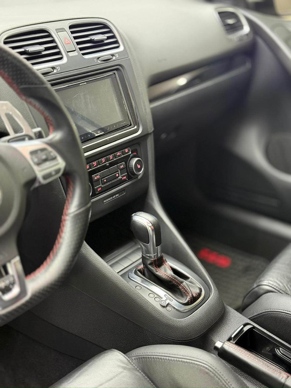 Mira esta publicación de Volkswagen Golf 2013 en Motordil