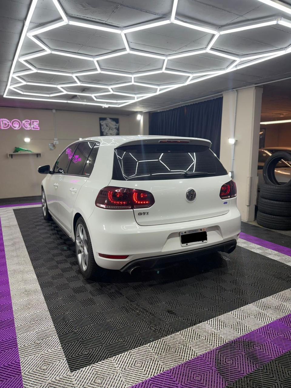 Mira esta publicación de Volkswagen Golf 2013 en Motordil