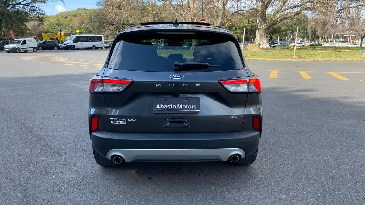 Mira esta publicación de Ford Kuga 2020 en Motordil