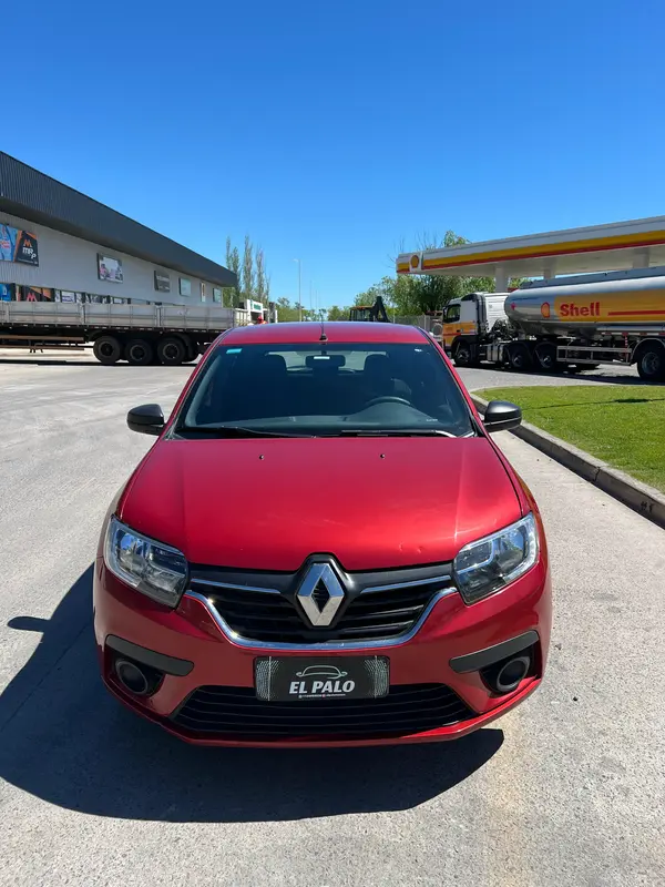 Mira esta publicación de Renault Sandero II 2023 en Motordil