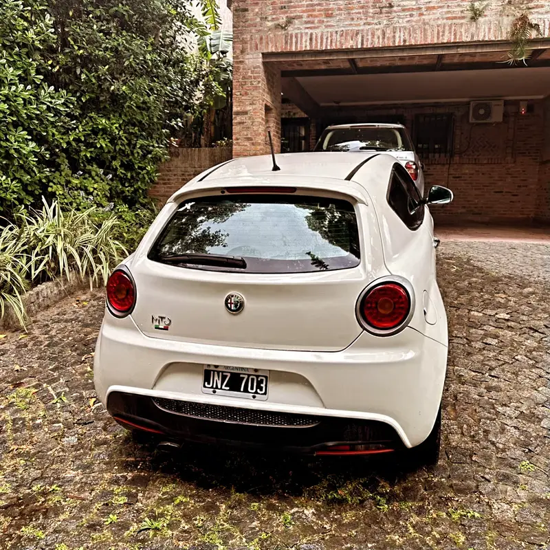 Mira esta publicación de Alfa Romeo Mito 2011 en Motordil