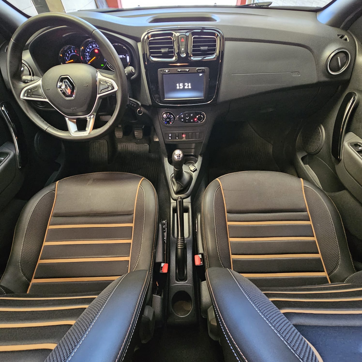 Mira esta publicación de Renault Sandero II 2021 en Motordil