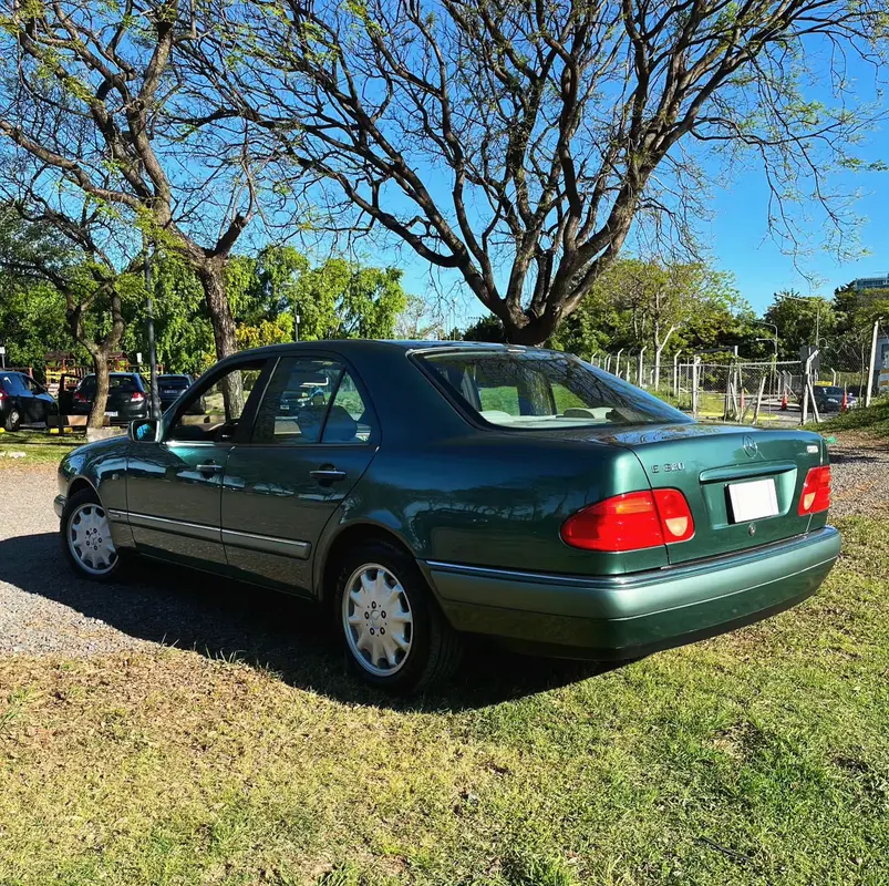 Mirá esta publicación de Mercedes Benz Clase E