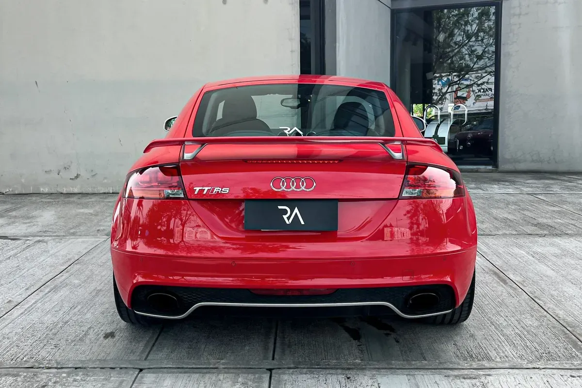 Mira esta publicación de Audi TTRS 2012 en Motordil