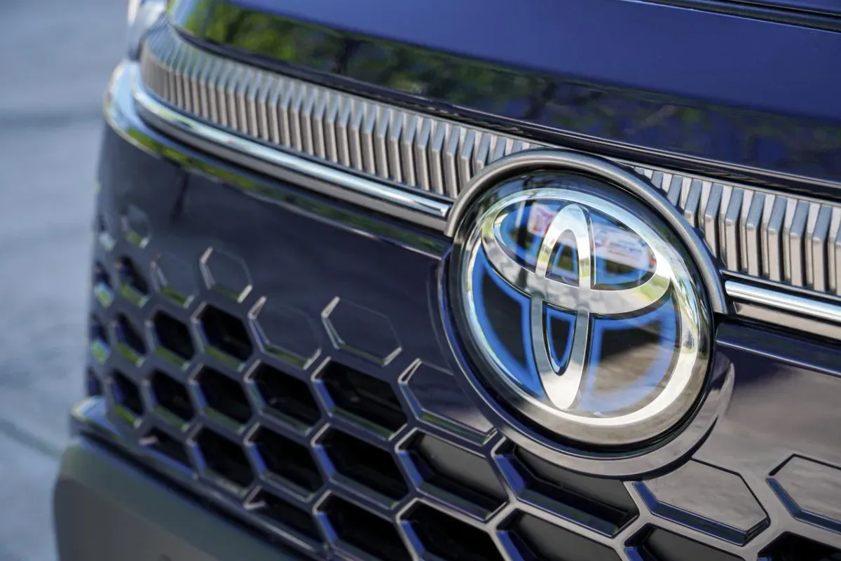 Mira esta publicación de Toyota Corolla Cross 2025 en Motordil