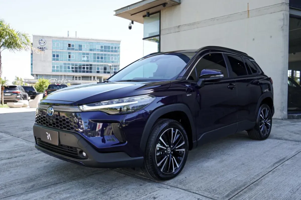 Mira esta publicación de Toyota Corolla Cross 2025 en Motordil
