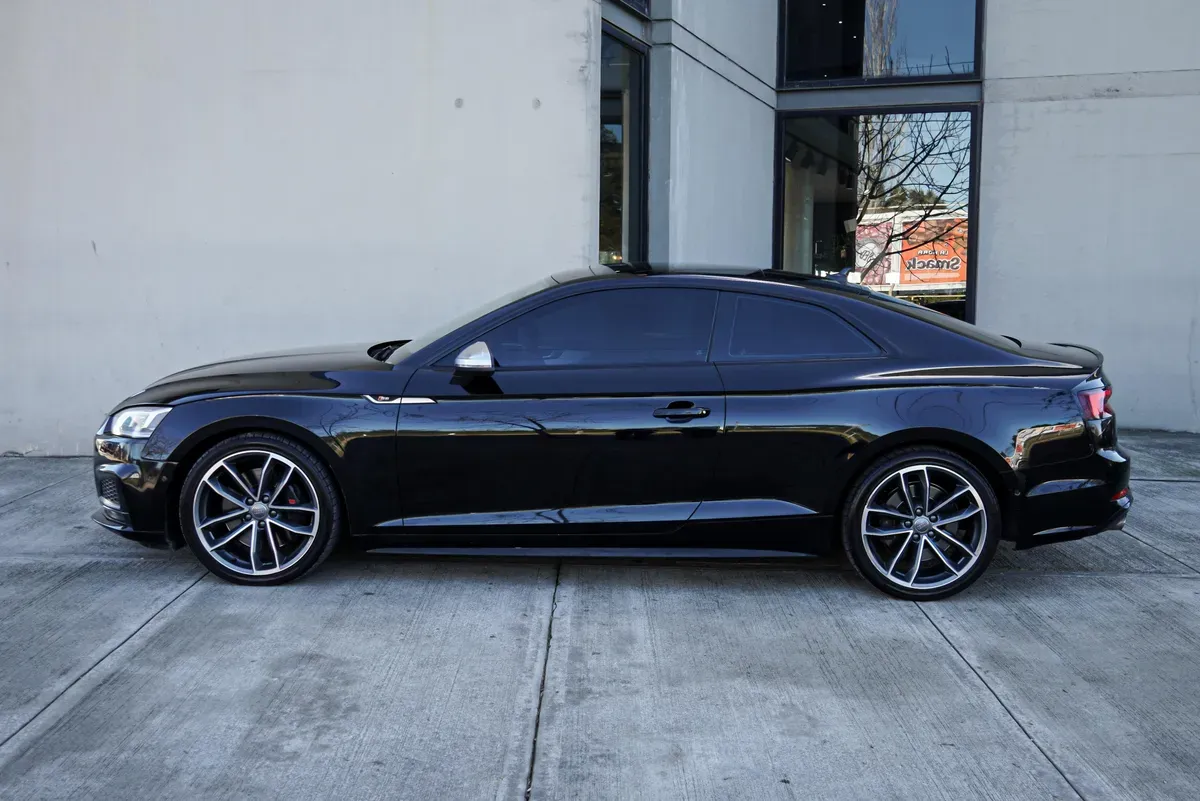 Mira esta publicación de Audi S5 2018 en Motordil