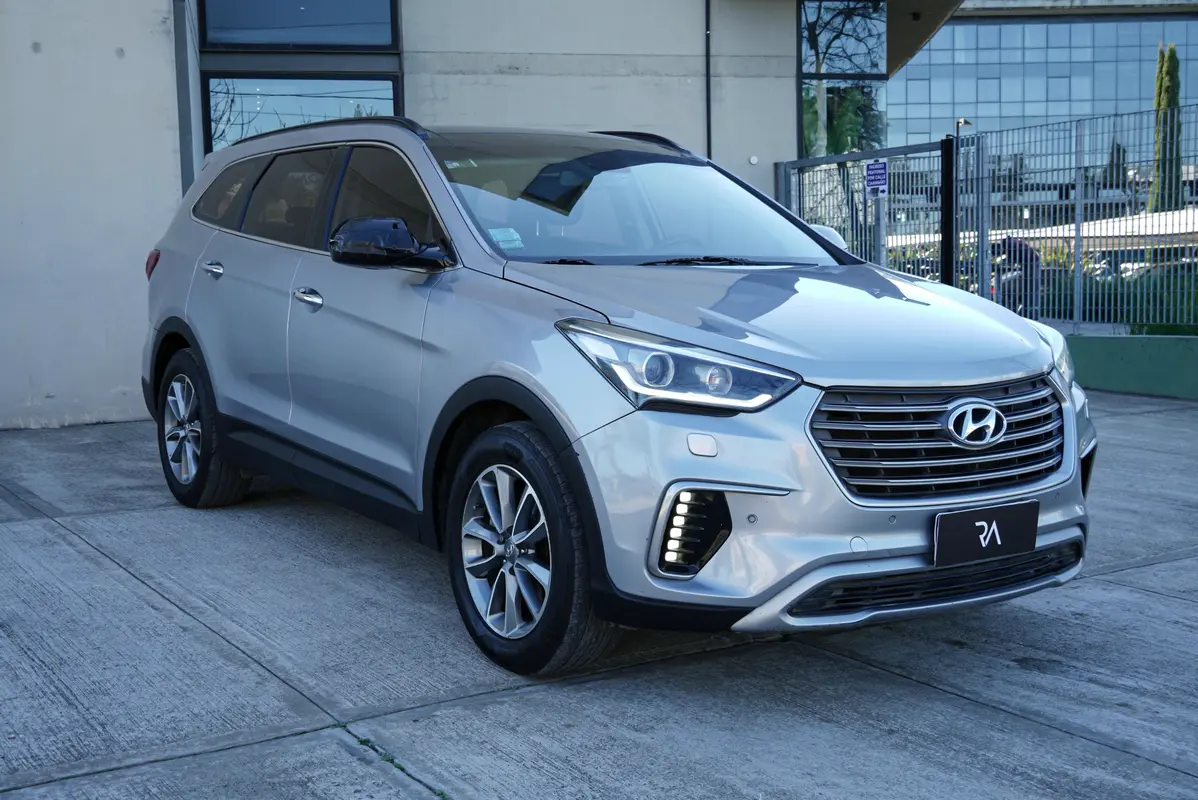 Mira esta publicación de Hyundai Santa Fe 2018 en Motordil
