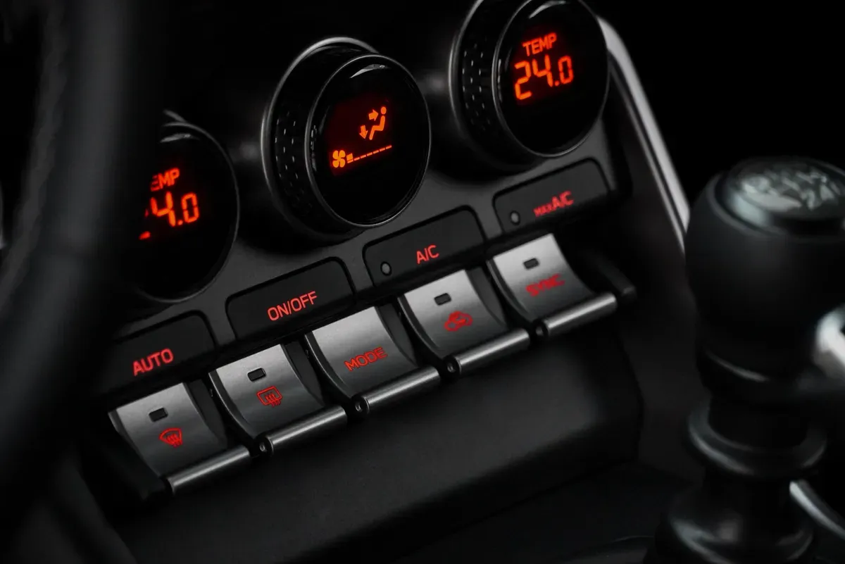 Mira esta publicación de Toyota 86 2025 en Motordil