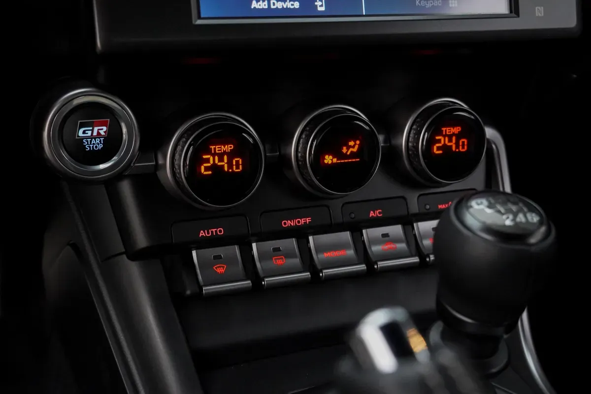 Mira esta publicación de Toyota 86 2025 en Motordil