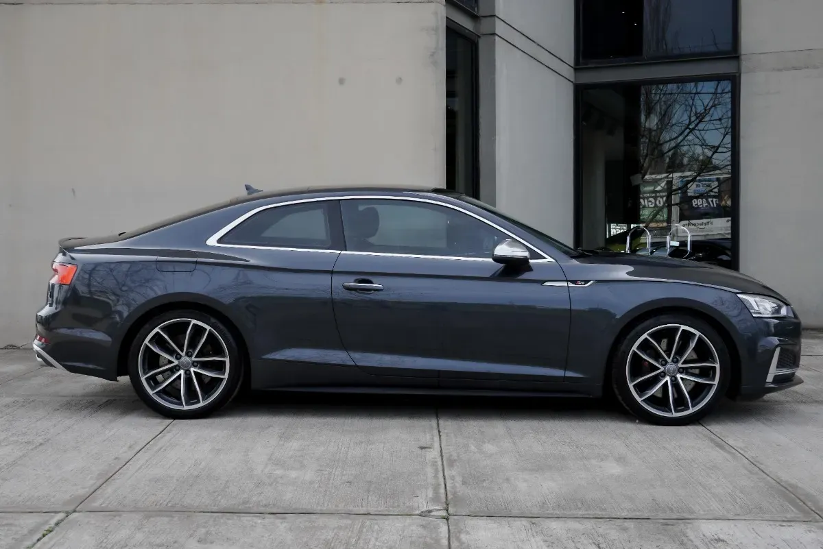 Mira esta publicación de Audi S5 2018 en Motordil