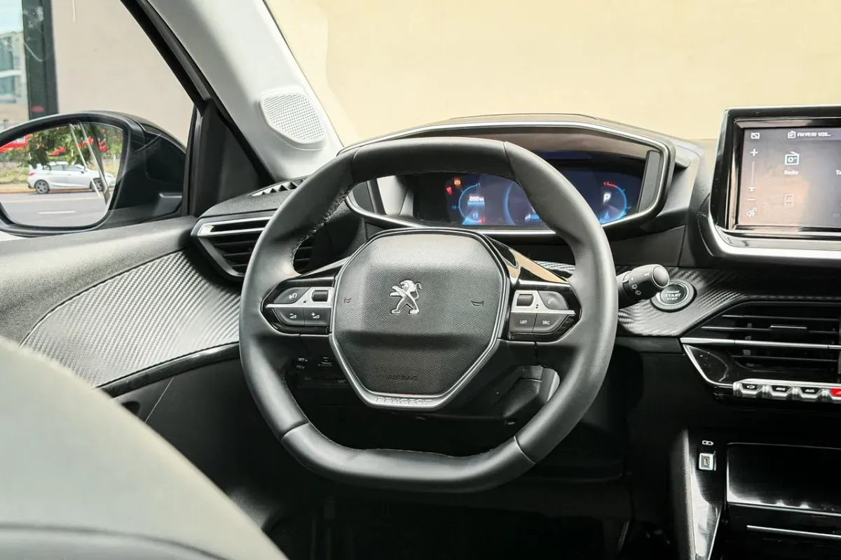 Mirá esta publicación de Peugeot 208