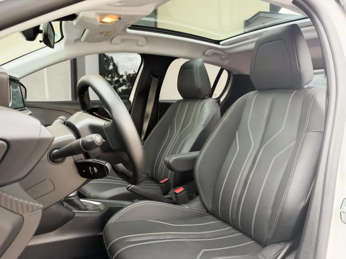 Mirá esta publicación de Peugeot 208