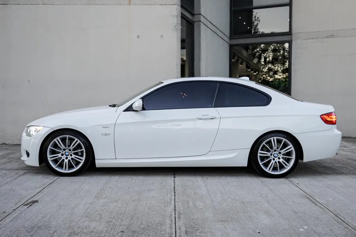 Mira esta publicación de BMW Serie 3 2013 en Motordil