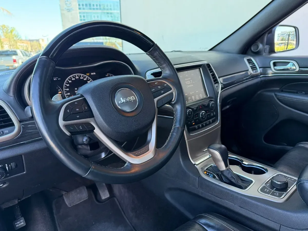 Mirá esta publicación de Jeep Grand Cherokee