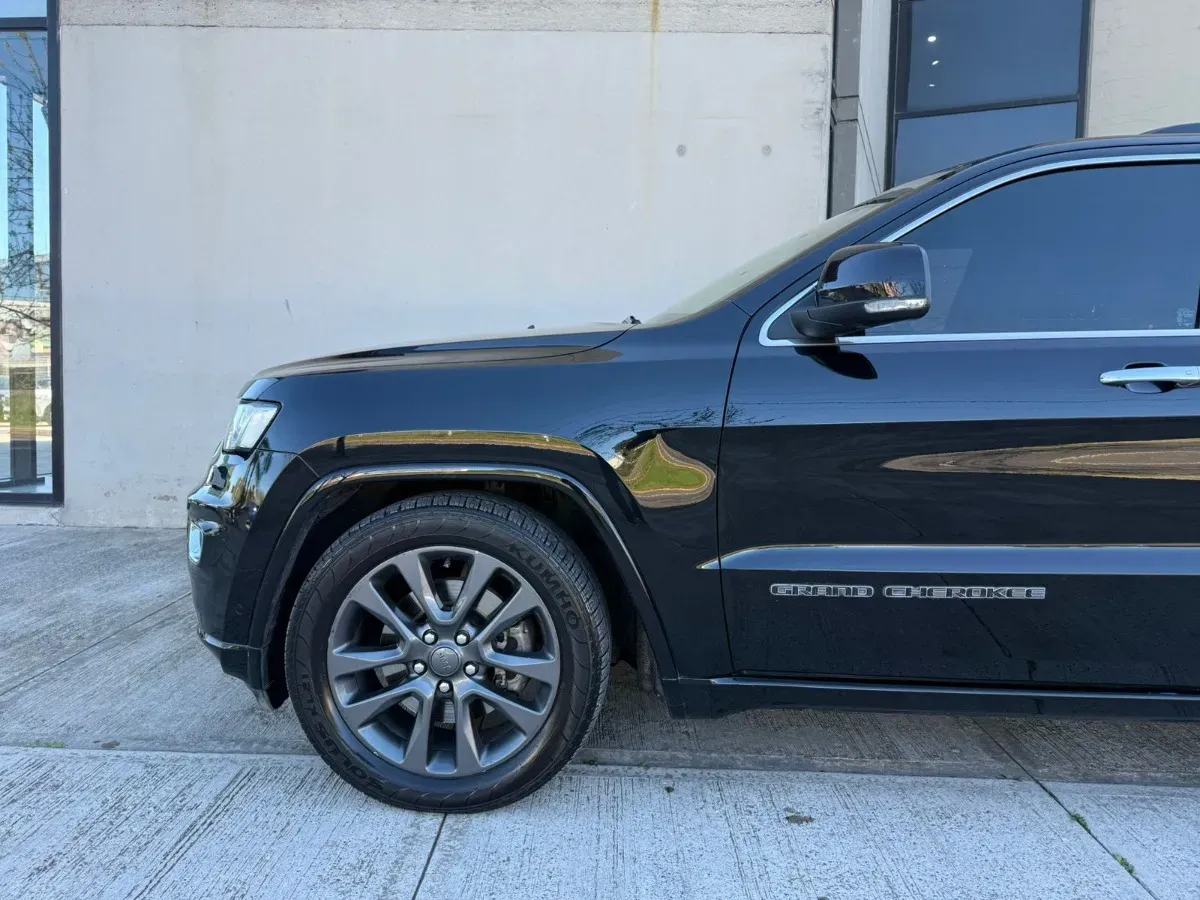 Mira esta publicación de Jeep Grand Cherokee 2018 en Motordil