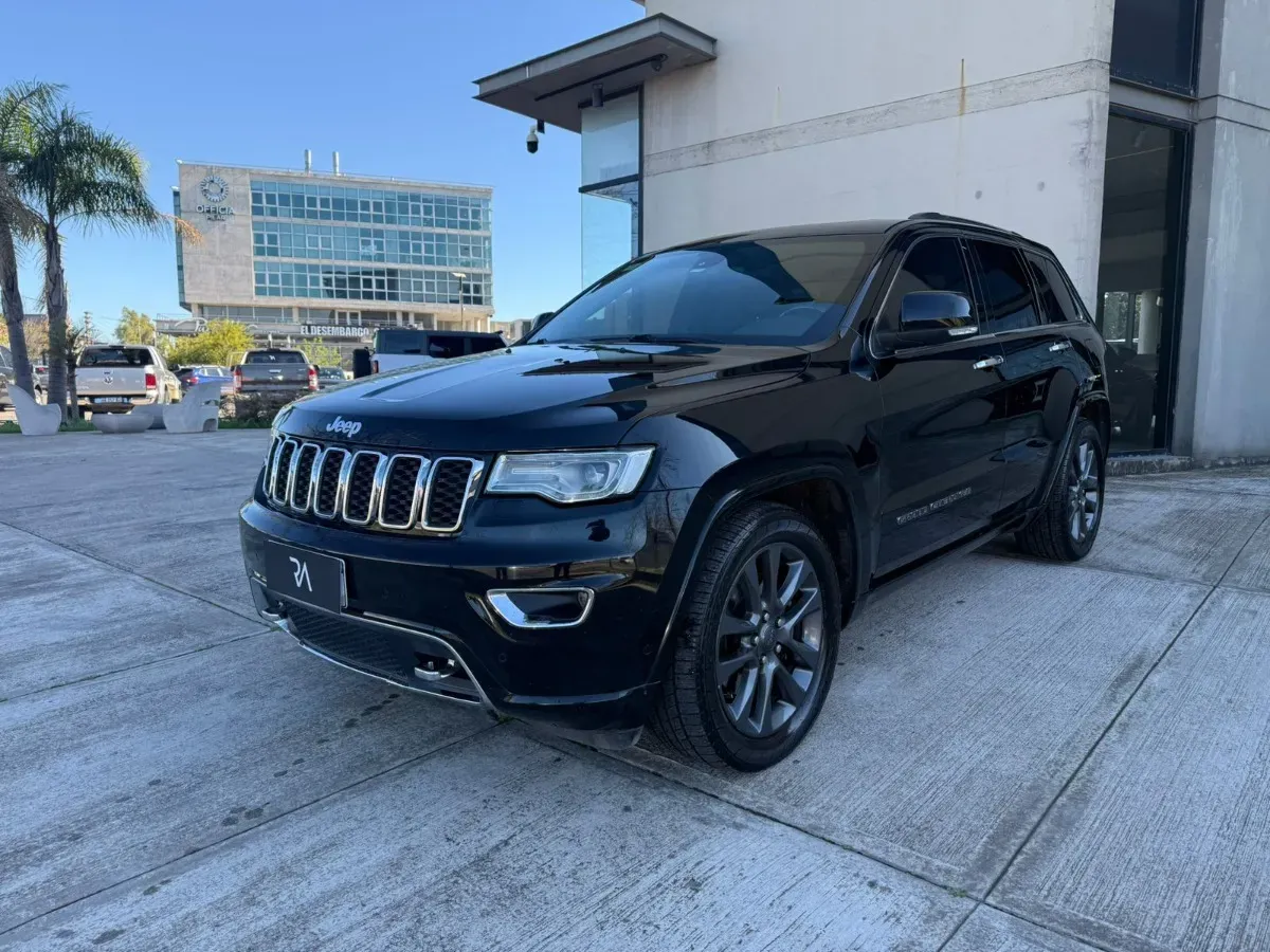 Mira esta publicación de Jeep Grand Cherokee 2018 en Motordil