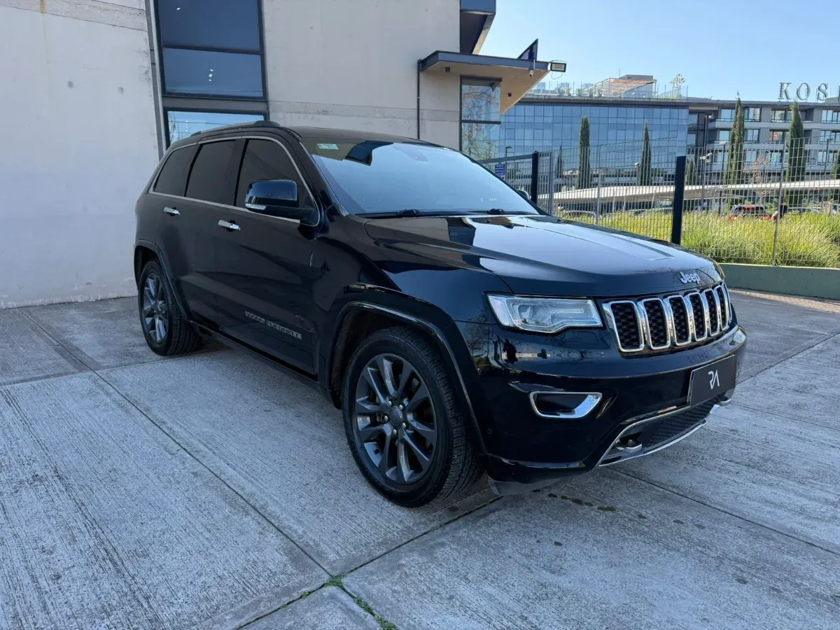 Mira esta publicación de Jeep Grand Cherokee 2018 en Motordil