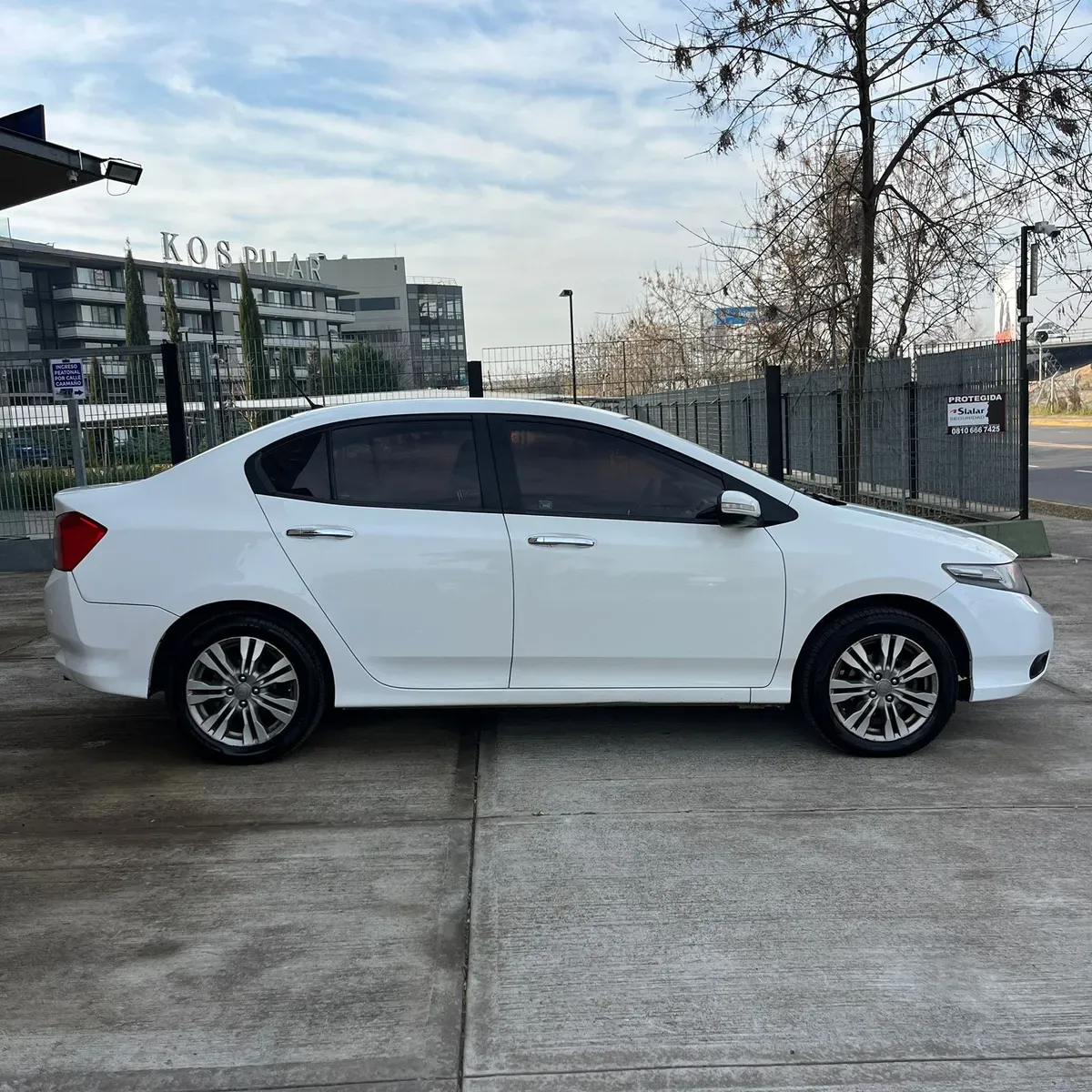 Mira esta publicación de Honda City 2012 en Motordil
