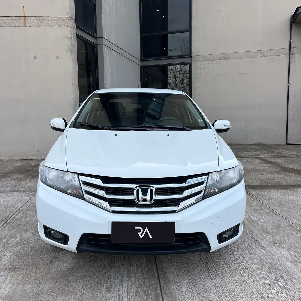 Mira esta publicación de Honda City 2012 en Motordil