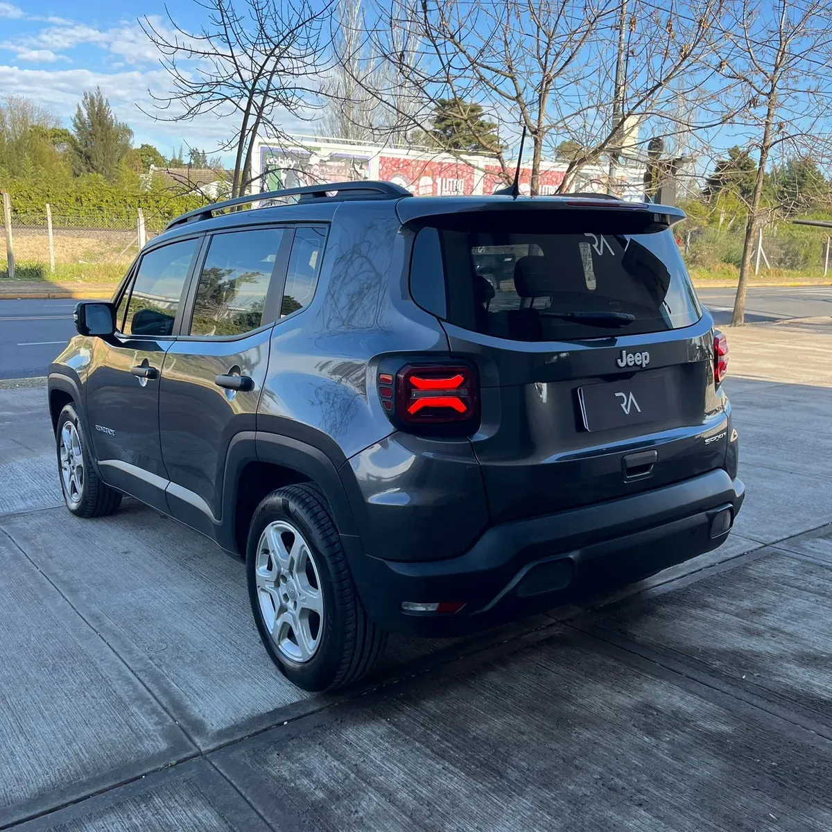 Mirá esta publicación de Jeep Renegade