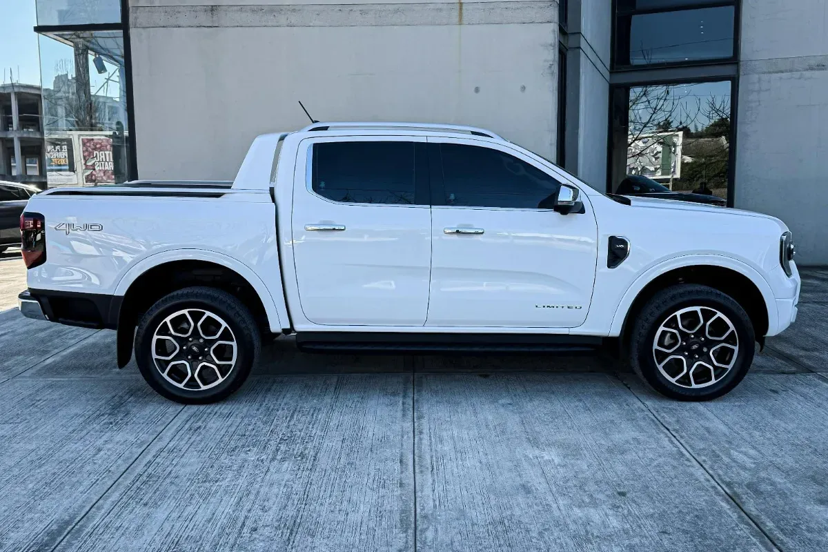 Mira esta publicación de Ford Ranger 2024 en Motordil