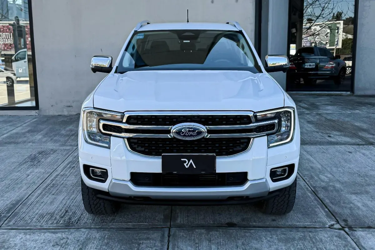 Mira esta publicación de Ford Ranger 2024 en Motordil