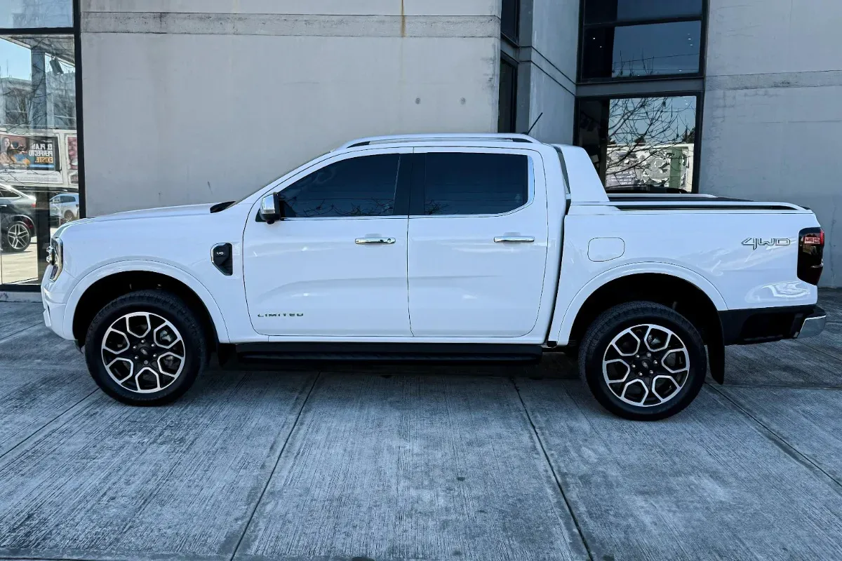 Mira esta publicación de Ford Ranger 2024 en Motordil