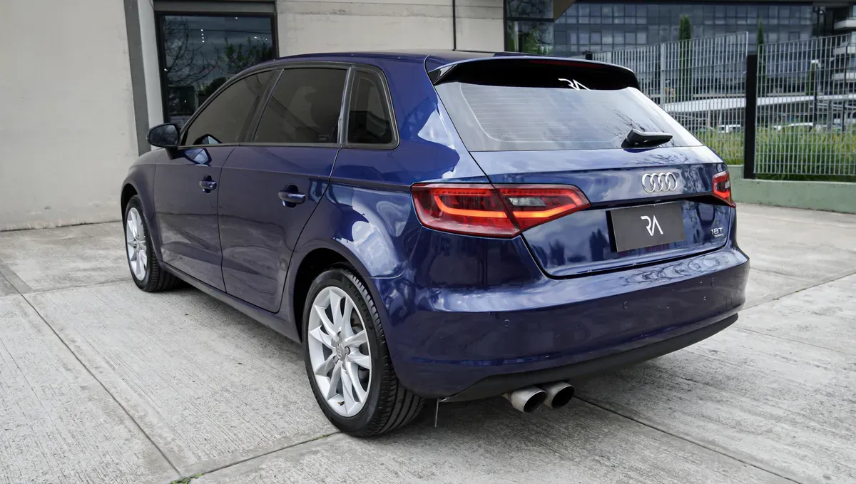 Mira esta publicación de Audi A3 Sportback 2013 en Motordil