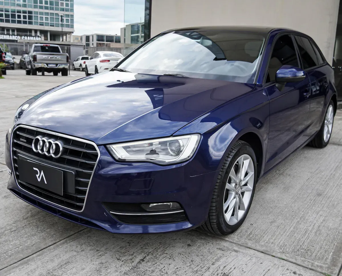 Mira esta publicación de Audi A3 Sportback 2013 en Motordil