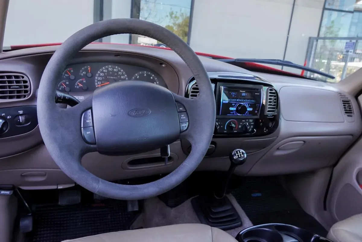 Mira esta publicación de Ford F 150 1999 en Motordil