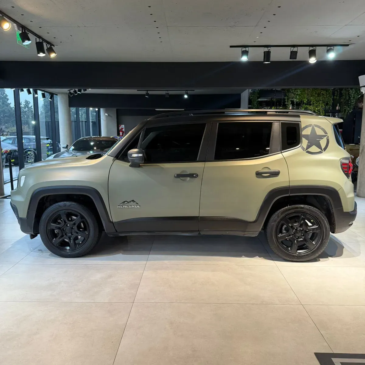 Mira esta publicación de Jeep Renegade 2022 en Motordil