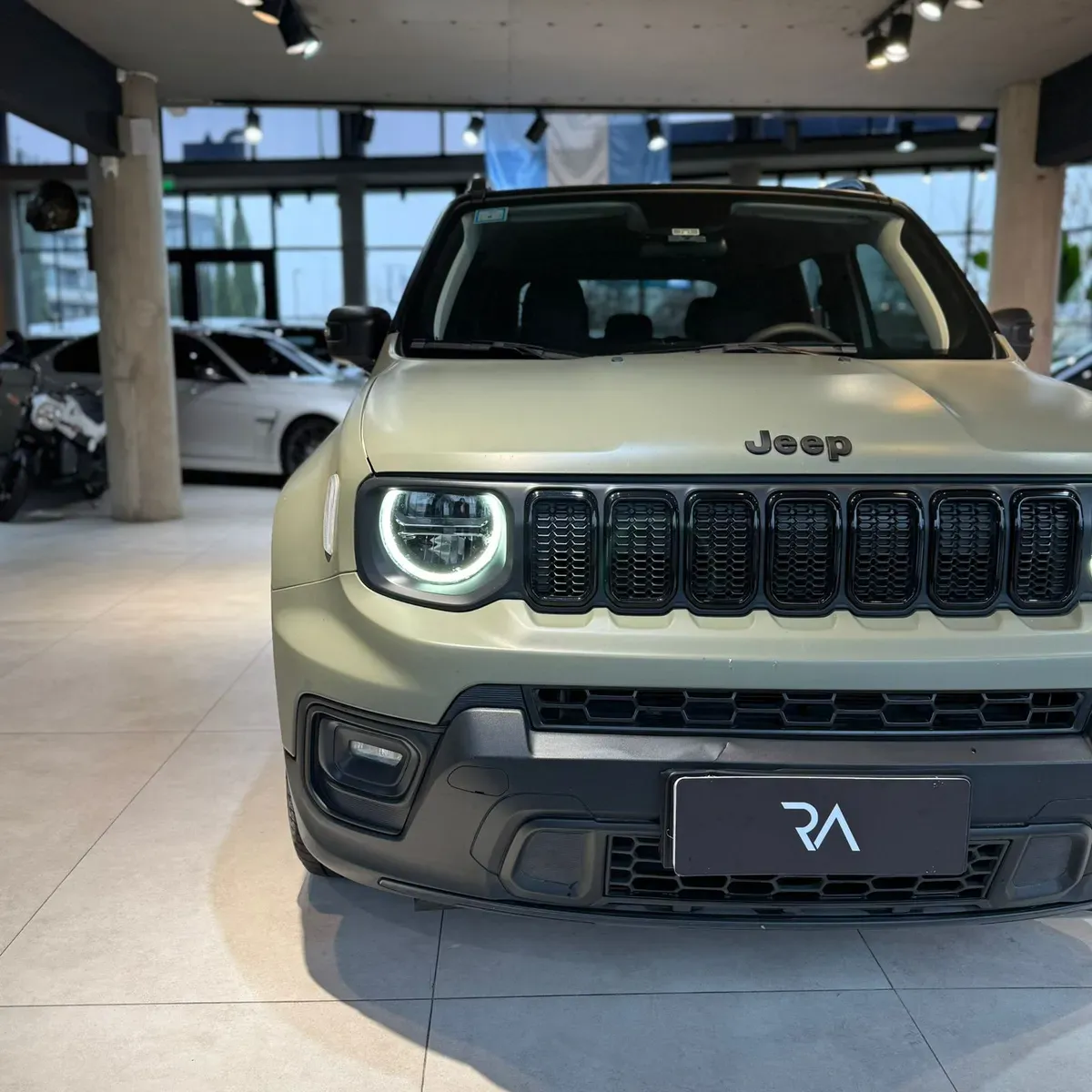 Mirá esta publicación de Jeep Renegade