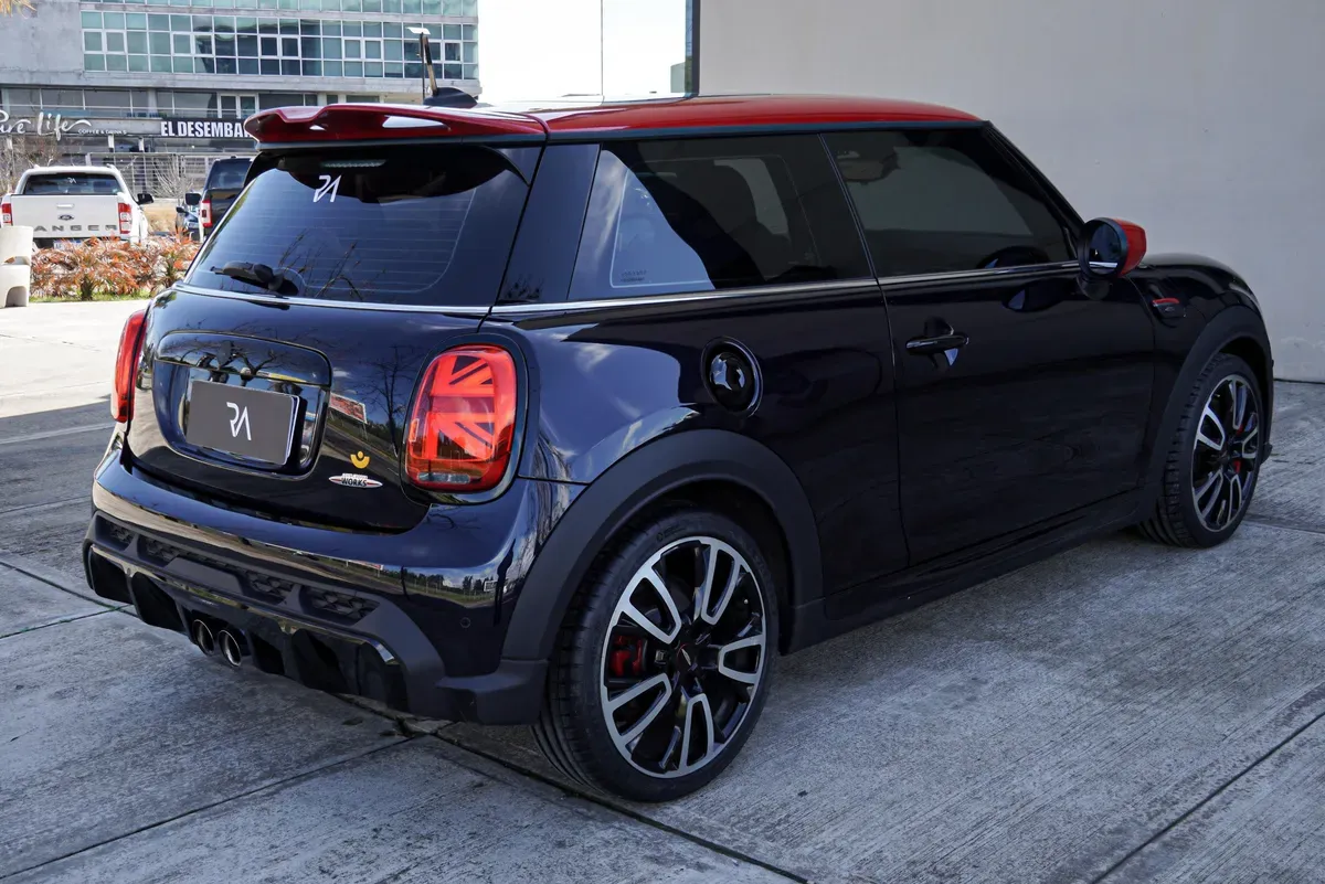 Mira esta publicación de Mini Cooper 2024 en Motordil