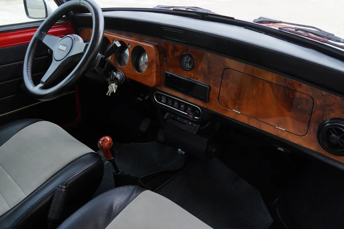 Mira esta publicación de Austin Otros 1980 en Motordil