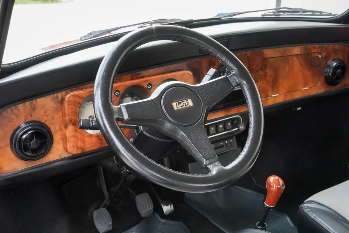 Mira esta publicación de Austin Otros 1980 en Motordil