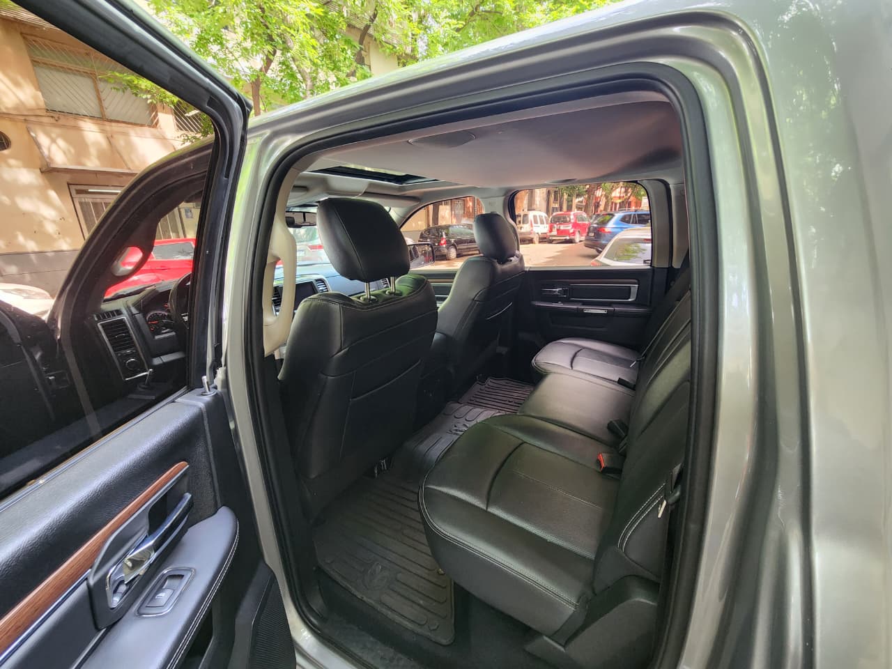 Mira esta publicación de RAM 1500 2022 en Motordil