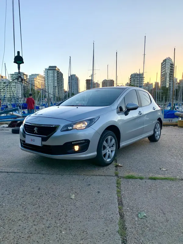 Mira esta publicación de Peugeot 308 2017 en Motordil