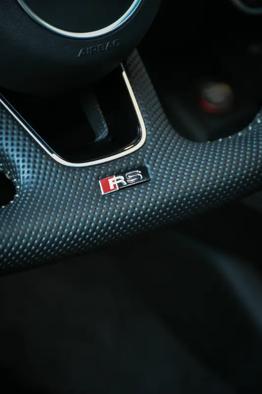 Mira esta publicación de Audi RS5 2019 en Motordil