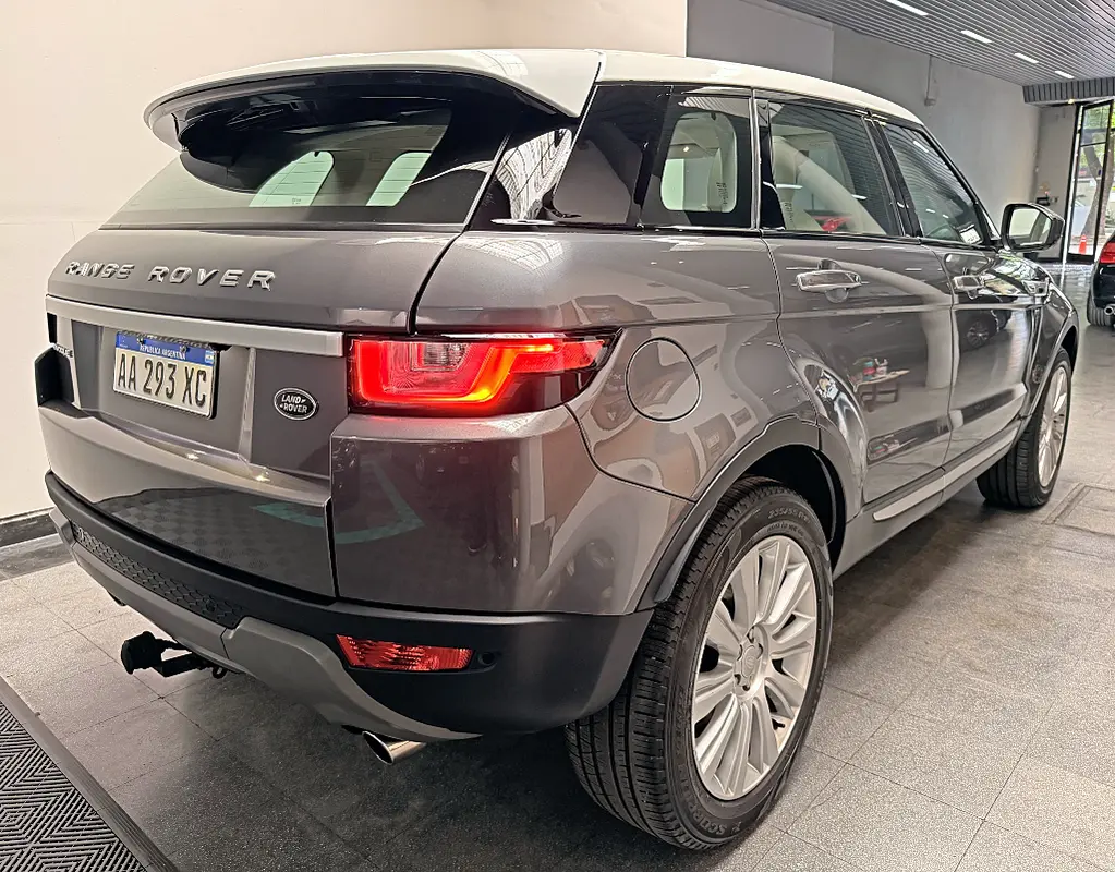 Mira esta publicación de Land Rover Range Rover Evoque 2016 en Motordil