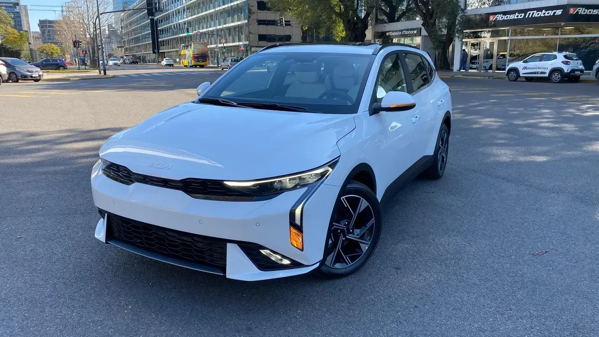 Mira esta publicación de KIA K3 2025 en Motordil