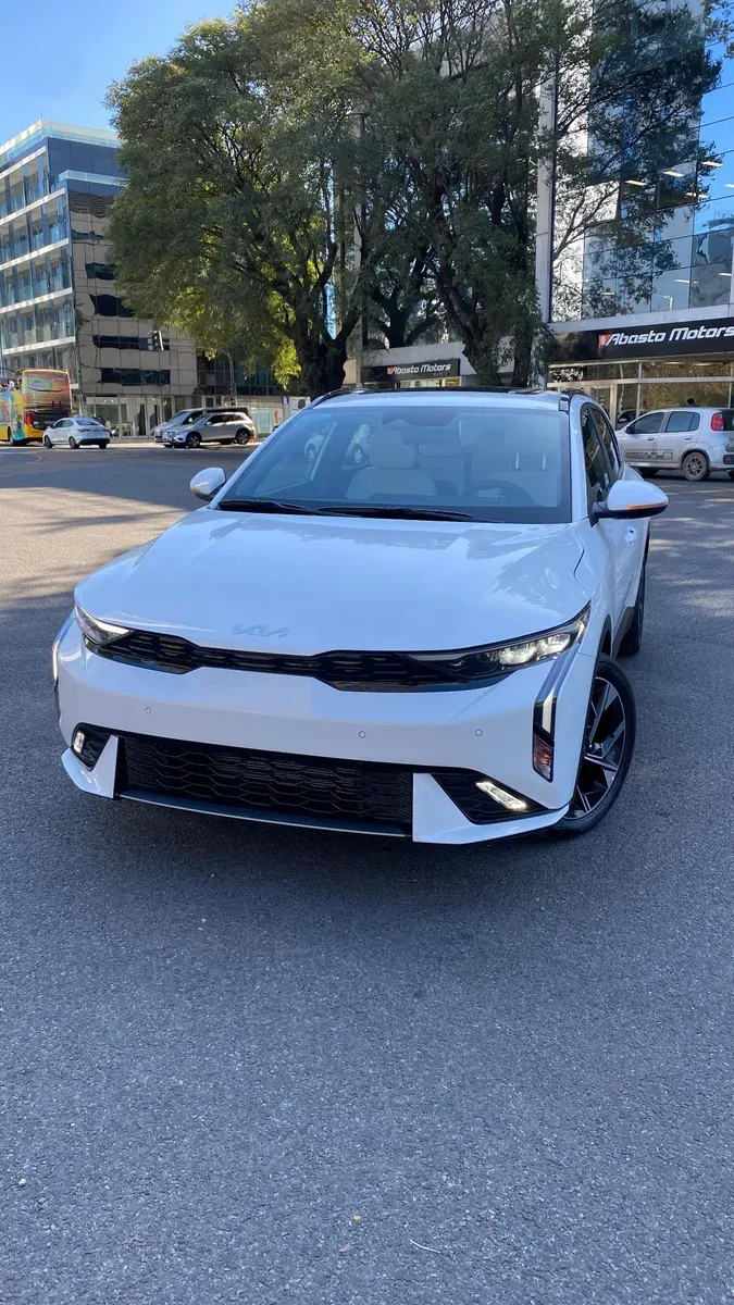 Mira esta publicación de KIA K3 2025 en Motordil