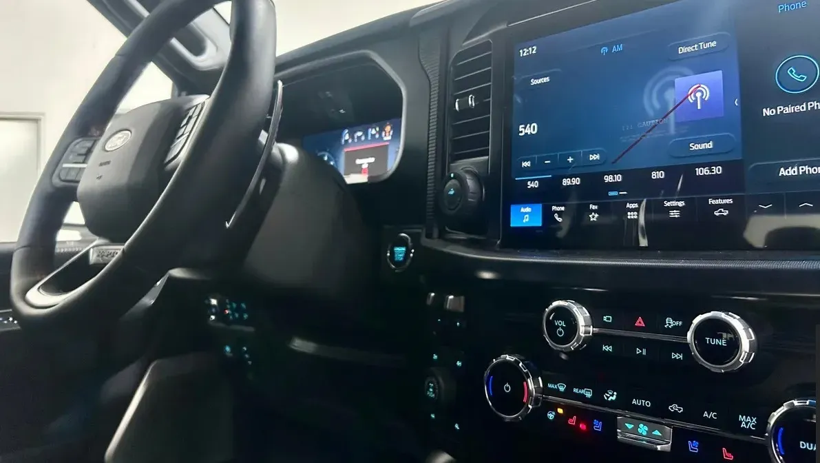 Mira esta publicación de Ford F 150 Raptor 2025 en Motordil